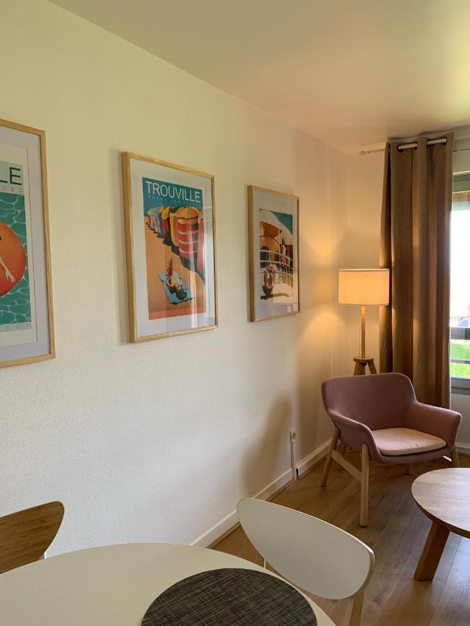 L'Appartement Vue Mer De La Villa Des Rosiers - Trouville Sur Mer Dış mekan fotoğraf