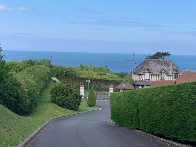 L'Appartement Vue Mer De La Villa Des Rosiers - Trouville Sur Mer Dış mekan fotoğraf