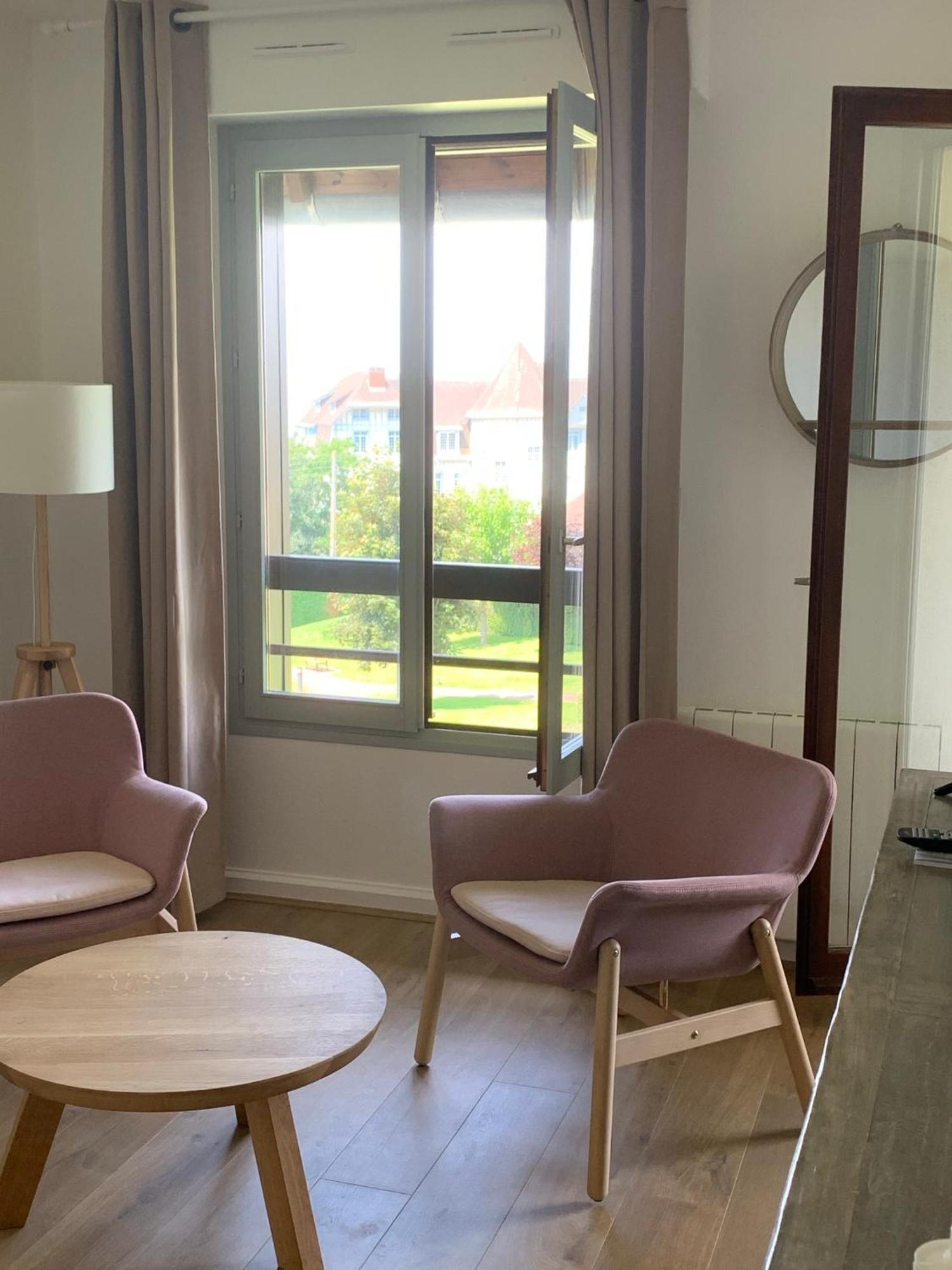 L'Appartement Vue Mer De La Villa Des Rosiers - Trouville Sur Mer Dış mekan fotoğraf